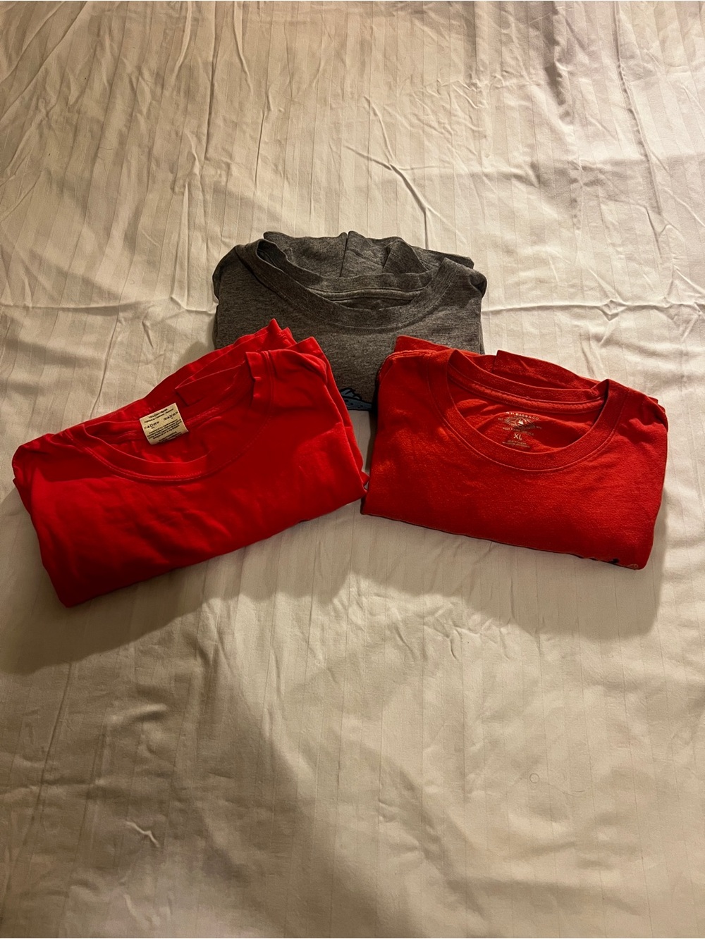 Men’s XL Shirt Bundle Set of Three Crewneck Tees 2 Short 1 Long Sleeve
